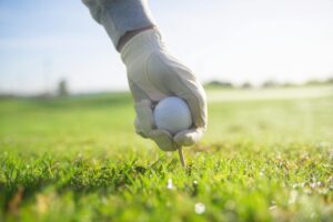 Découvrez comment calculer votre index au golf et améliorer vos scores grâce au World Handicap System (WHS).
