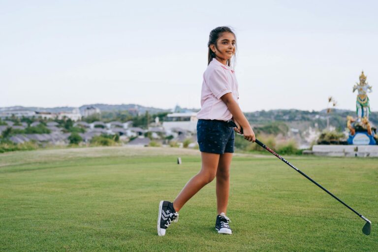 L’importance du fitting au golf pour les enfants